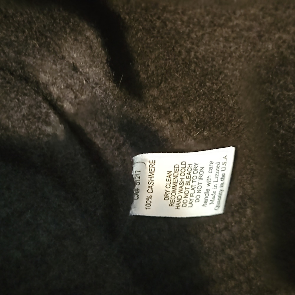 Lauren Moshi Cashmere RARE and HTF I'm A Mess Patched Hat - Picture 6 of 8